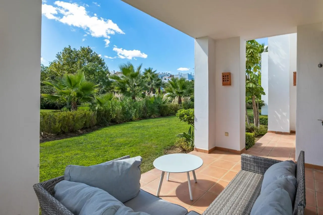 Stunning Blue Lagoon Apartment In Estepona By Costarentals - M12