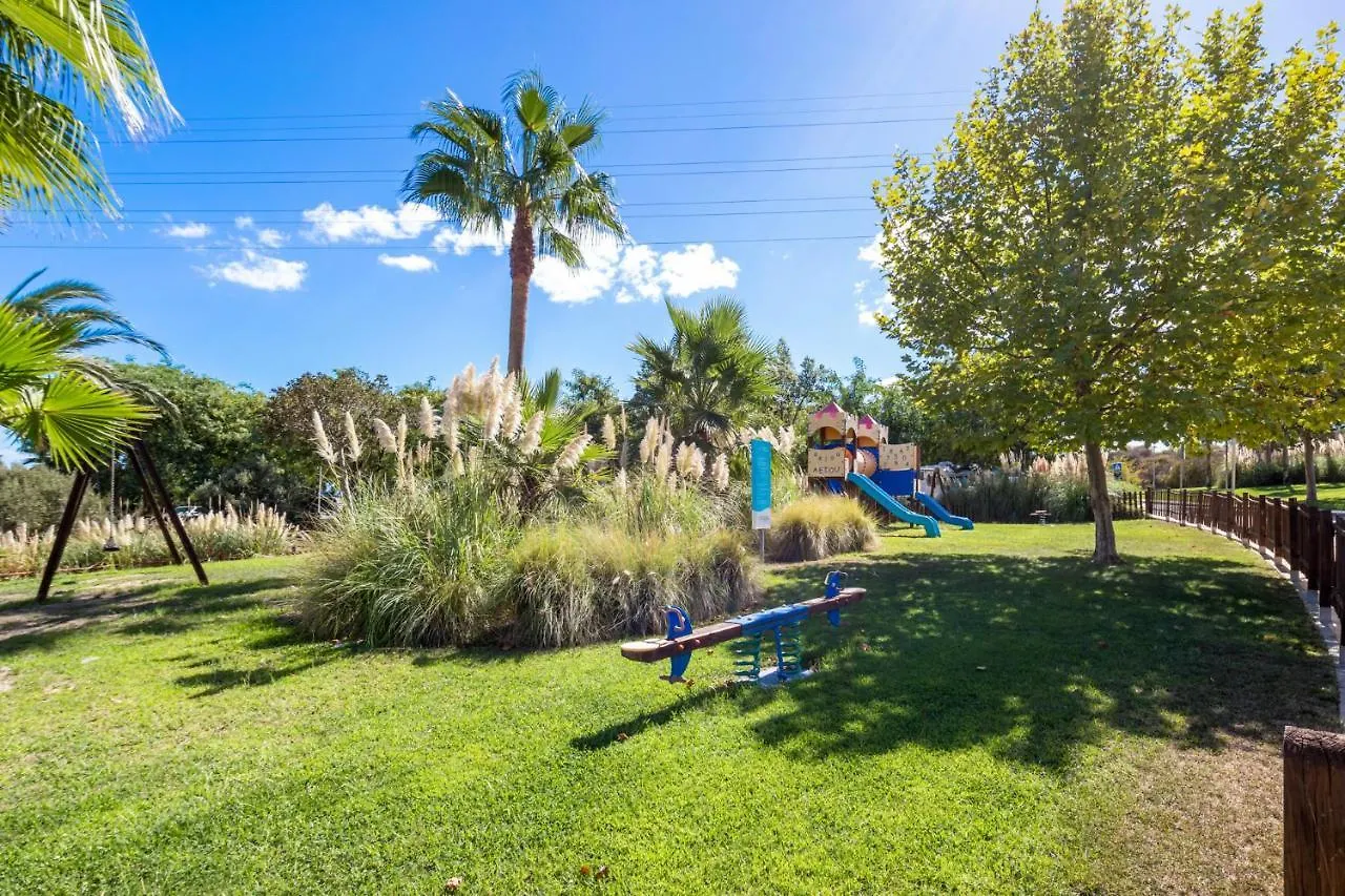 Stunning Blue Lagoon Apartment In Estepona By Costarentals - M12